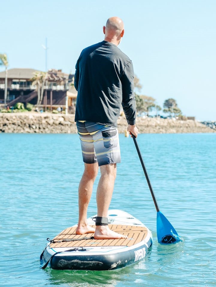 paddle board in Okanagan